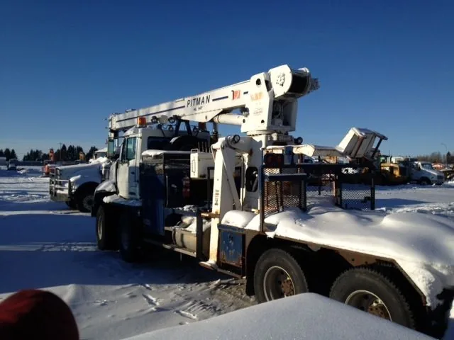 1990 Freightliner Tandem/Tandem Picker Truck