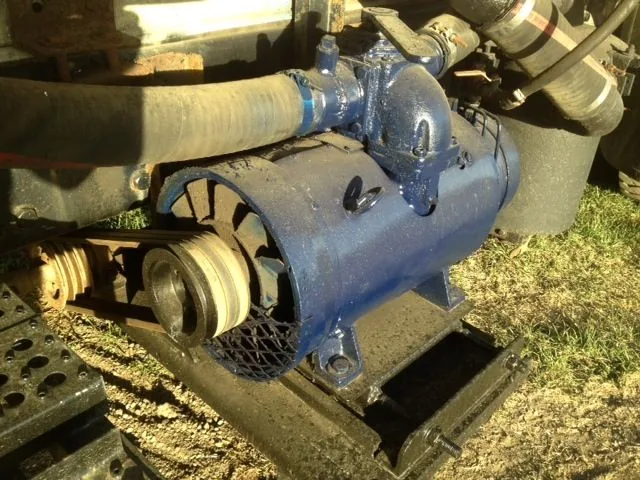 1993 Freightliner FL80 T/A Vacuum Truck