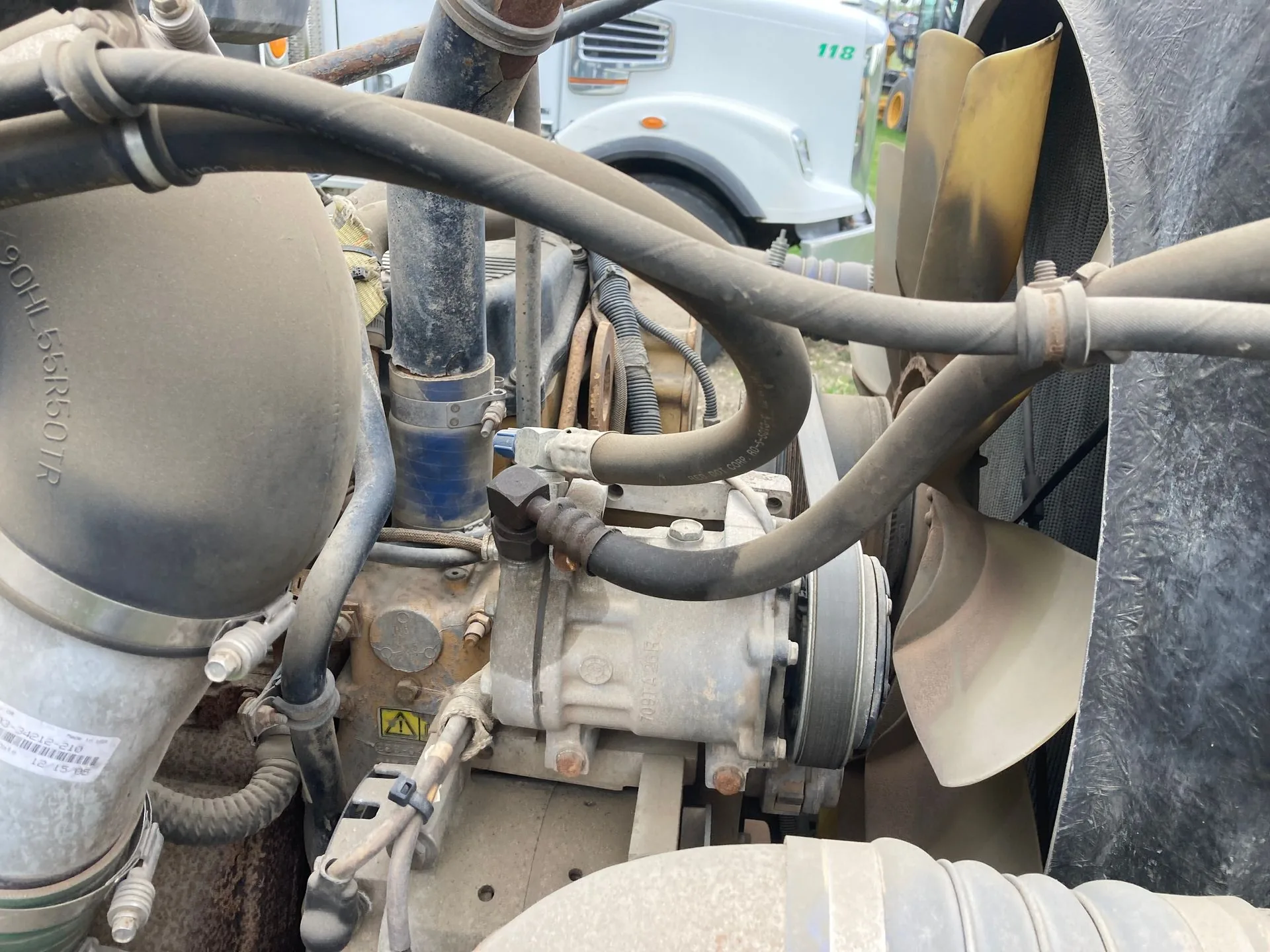 2006 Western Star 4900SA T/A Sleeper Planetary Winch Tractor