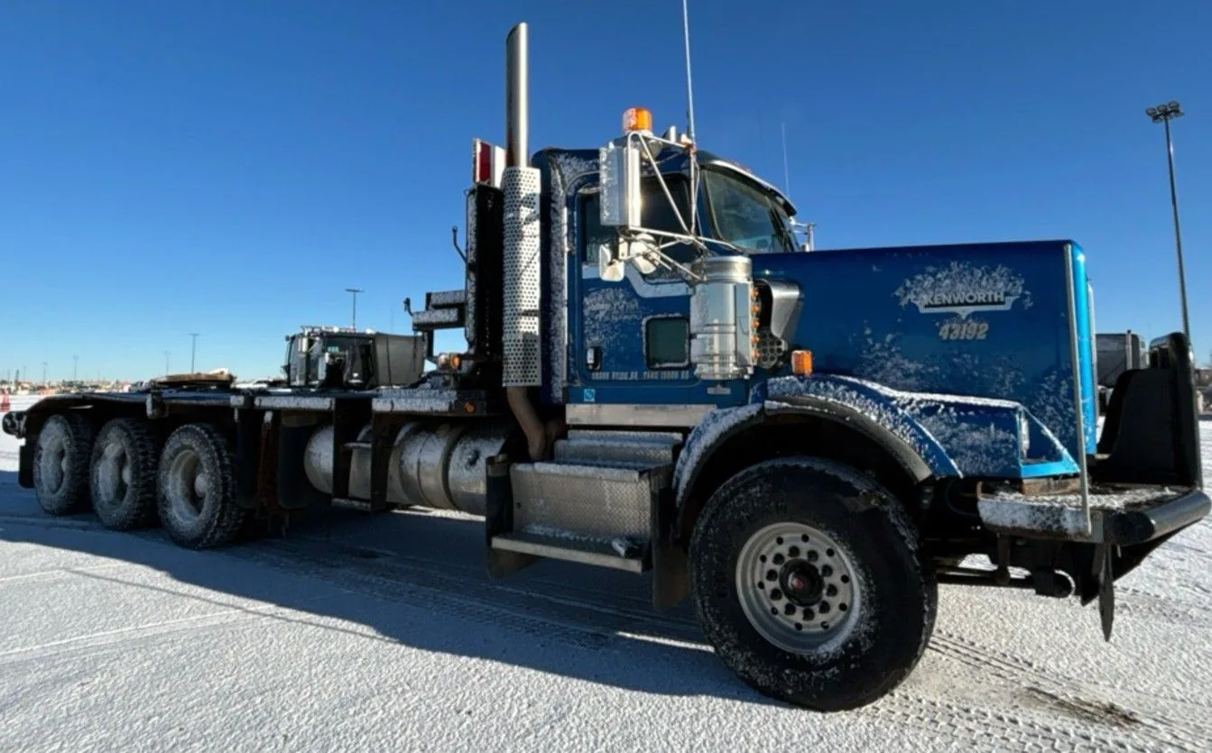 2012 Kenworth C500 Tri Drive 8x6 Winch Truck