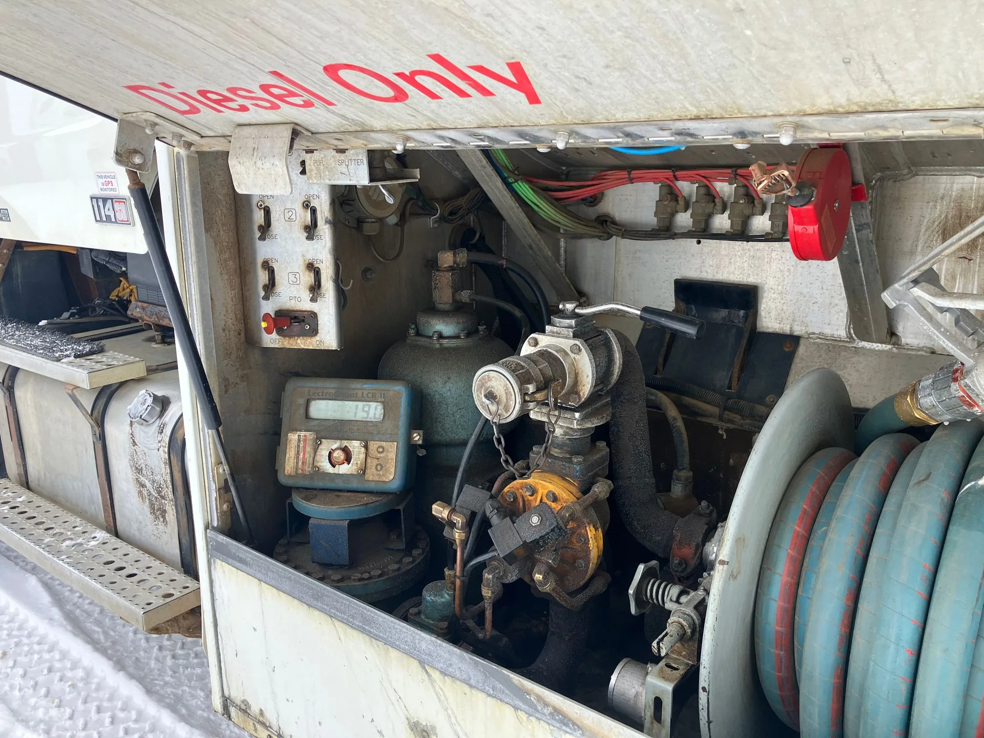 2013 Freightliner 114SD 8x6 Tri Drive Fuel Truck