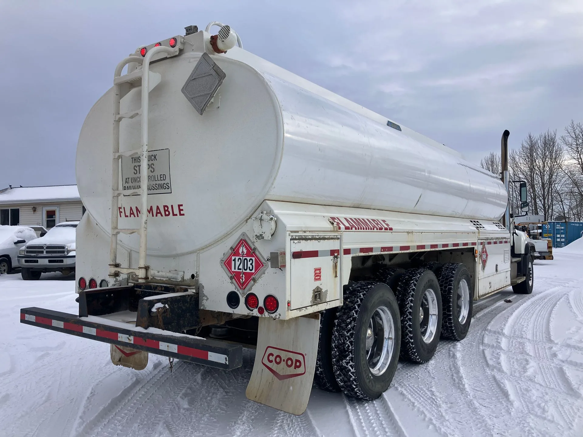 2013 Freightliner 114SD 8x6 Tri Drive Fuel Truck