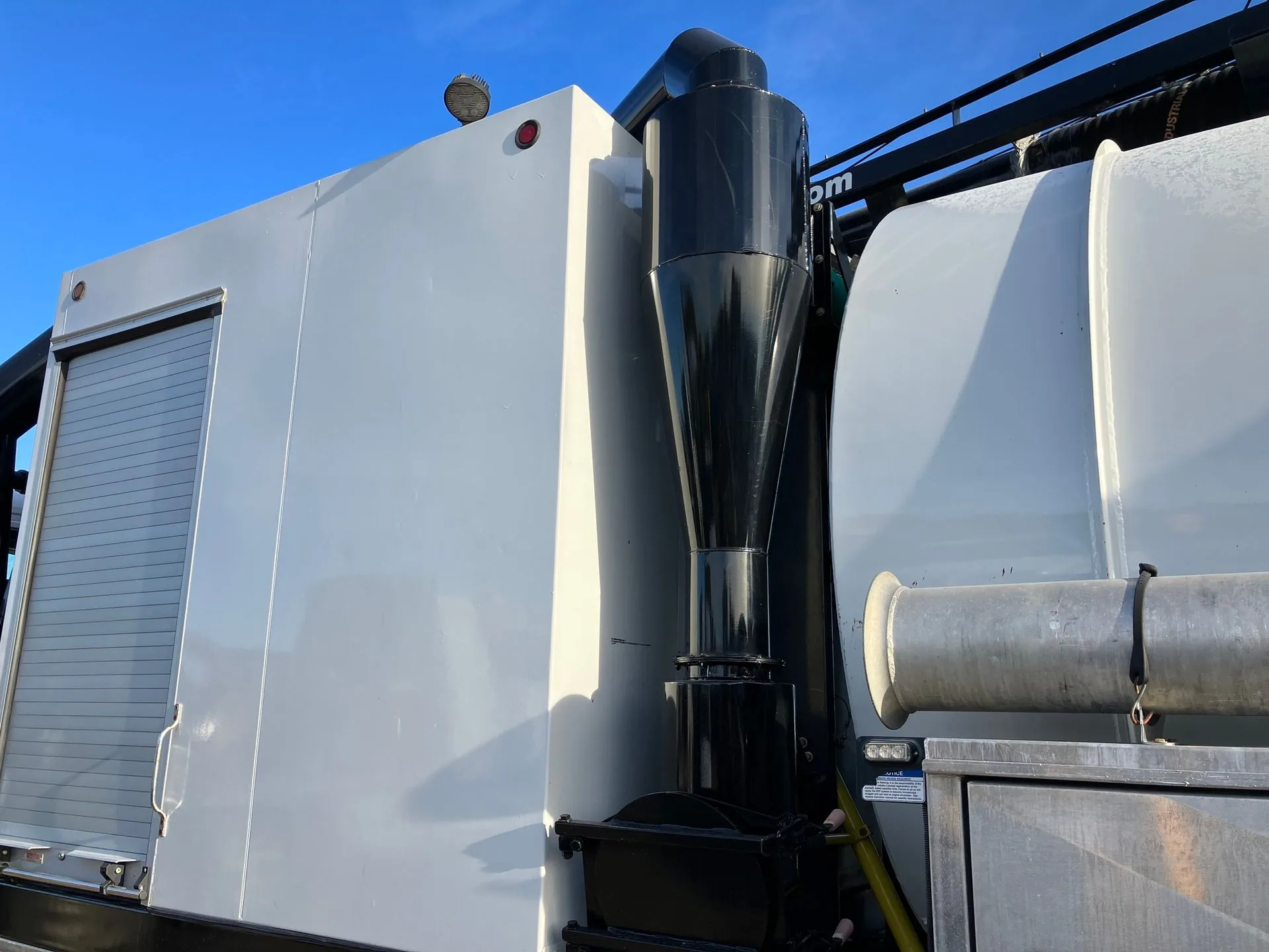 2015 Freightliner 114SD Tri Drive Hydro Vacuum Truck