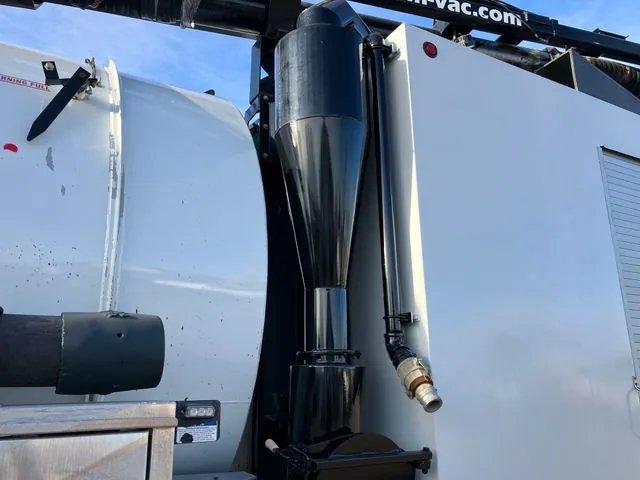 2015 Freightliner 114SD Tri Drive Hydro Vacuum Truck