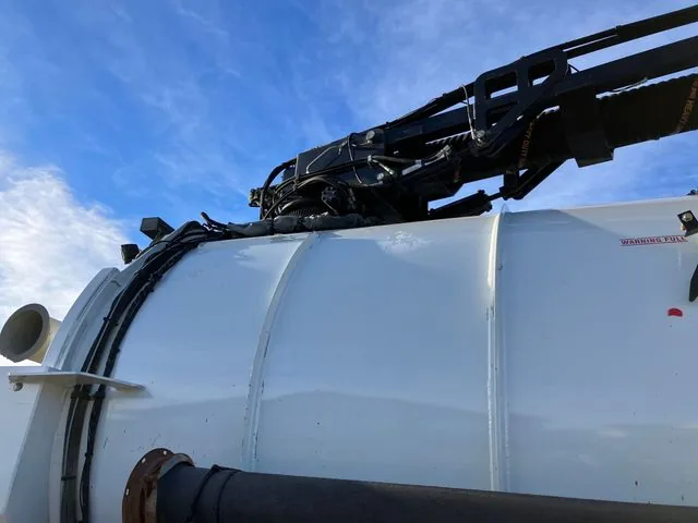 2015 Freightliner 114SD Tri Drive Hydro Vacuum Truck