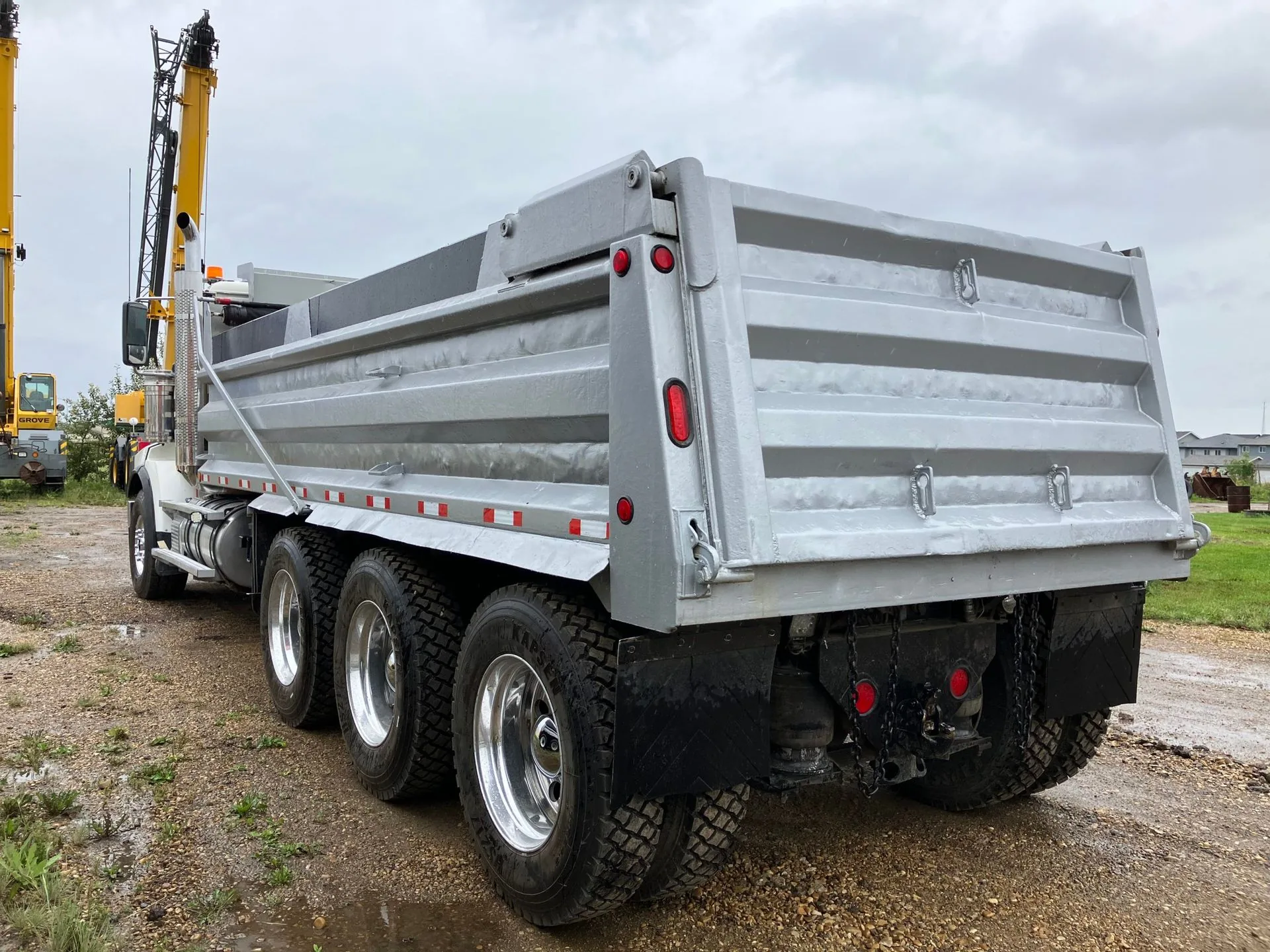 2015 Western Star 4900SA Tri Drive Dump Truck