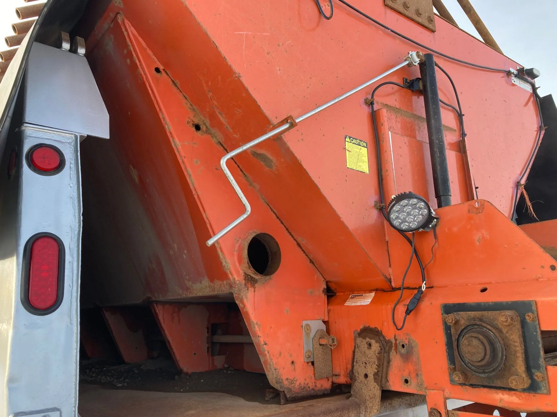 2016 Caterpillar CT681SG T/A Dump/Plow/Sander Truck