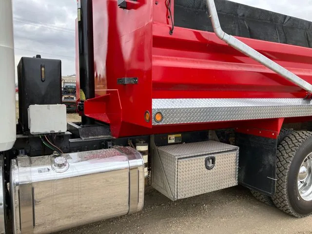 2016 Kenworth T370 6x4 T/A Dump Truck